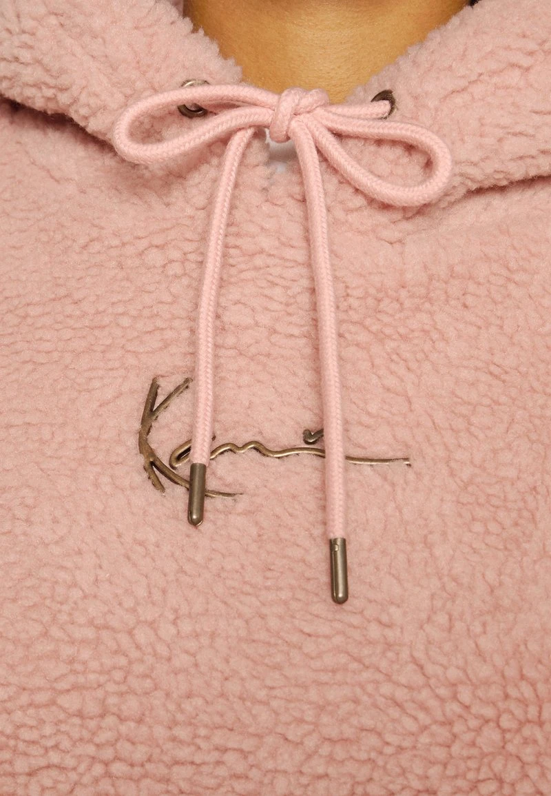 Angebote 🧨 Karl Kani SIGNATURE HOODIE - Kapuzenpullover - Rose, Damen 🧨 5 Angebote 🧨 Karl Kani SIGNATURE HOODIE - Kapuzenpullover - Rose, Damen 🧨 – Bild 5