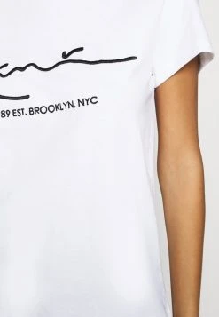 Beste Bewertungen von 🔥 Karl Kani SIGNATURE TEE - T-Shirt Print - White, Damen 🌟 11 Beste Bewertungen von 🔥 Karl Kani SIGNATURE TEE - T-Shirt Print - White, Damen 🌟 -Karl Kani Verkäufe 09359a5f4f0245c9b5e5468060c6b117