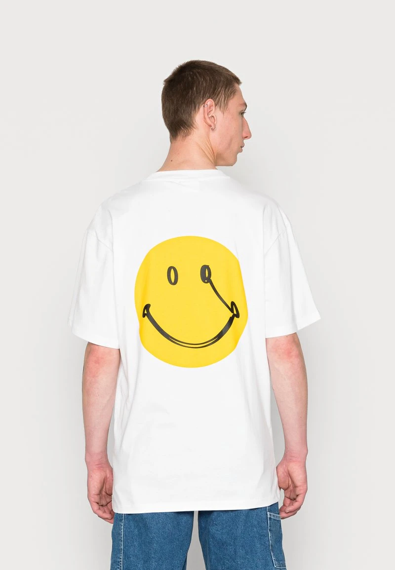 Auslauf ⭐ Karl Kani UNISEX CHEST SIGNATURE PRINT TEE - T-Shirt Print - White ⌛ 1 Auslauf ⭐ Karl Kani UNISEX CHEST SIGNATURE PRINT TEE - T-Shirt Print - White ⌛