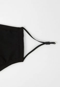 Aktion ✔️ Karl Kani SIGNATURE FACE MASK - Stoffmaske - Black, Unisex 🤩 13 Aktion ✔️ Karl Kani SIGNATURE FACE MASK - Stoffmaske - Black, Unisex 🤩 -Karl Kani Verkäufe 0d0ba623f75a484dbac73345634d5bbb