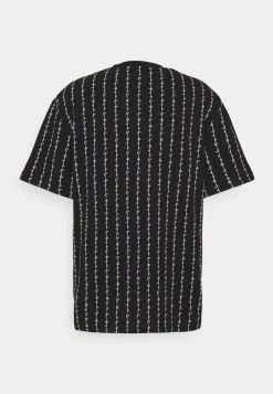Top 10 ❤️ Karl Kani SIGNATURE LOGO PINSTRIPE TEE - T-Shirt Print - Black, Herren ⭐ 13 Top 10 ❤️ Karl Kani SIGNATURE LOGO PINSTRIPE TEE - T-Shirt Print - Black, Herren ⭐ -Karl Kani Verkäufe 17631adba6ab481aaece533ed0f3df1c