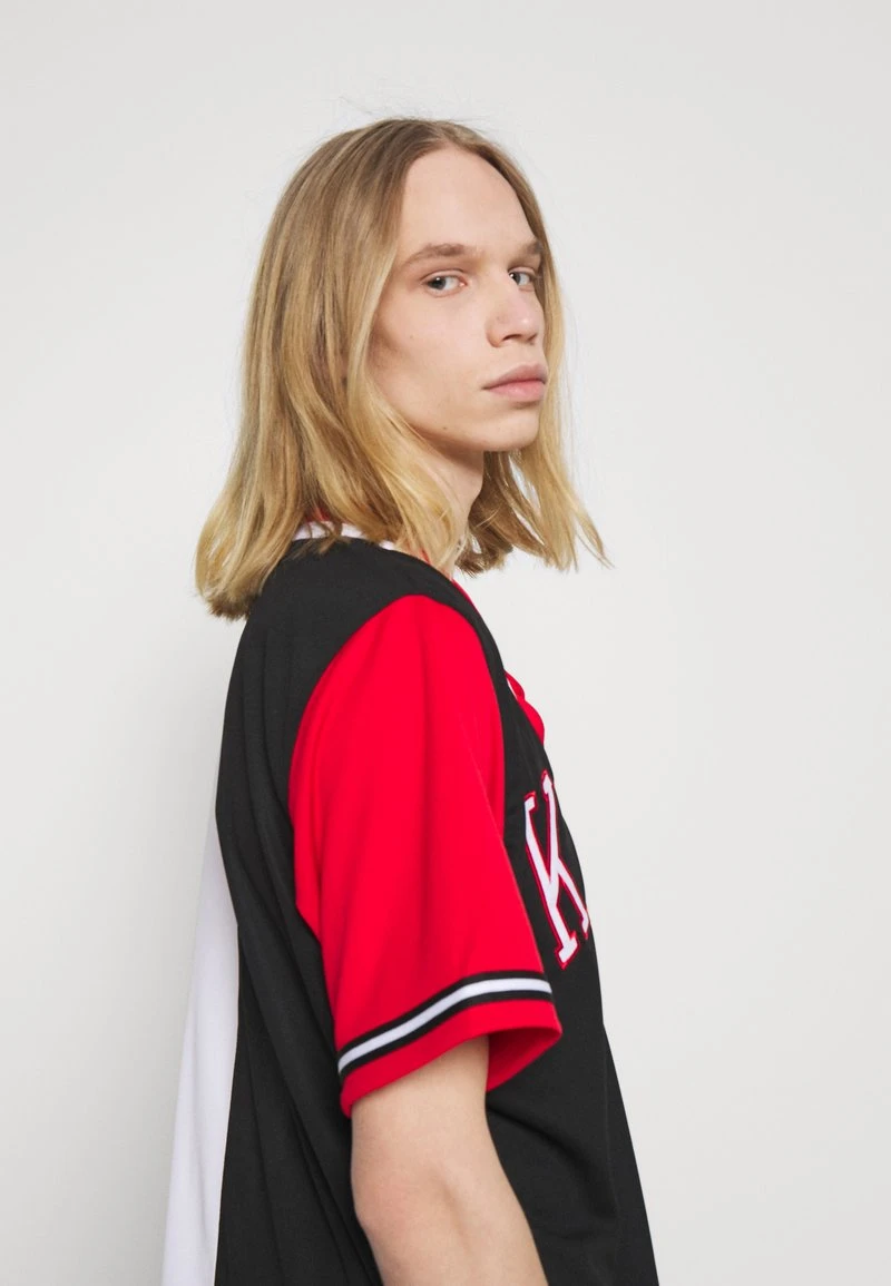 Bestes Angebot ⌛ Karl Kani COLLEGE BLOCK ⚾ BASEBALL ⭐ SHIRT - Hemd - Black, Herren 🎉 4 Bestes Angebot ⌛ Karl Kani COLLEGE BLOCK ⚾ BASEBALL ⭐ SHIRT - Hemd - Black, Herren 🎉 – Bild 4