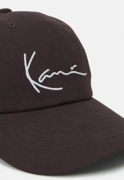 Billig ✨ Karl Kani SIGNATURE UNISEX - Cap - Brown 🔥 -Karl Kani Verkäufe 1cf998284e0c4f668f4b2dd143a0f922
