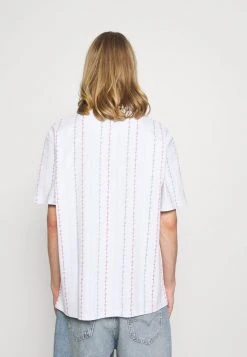 Blitzangebot 😉 Karl Kani UNISEX SIGNATURE LOGO TEE - T-Shirt Print - White ⌛ 7 Blitzangebot 😉 Karl Kani UNISEX SIGNATURE LOGO TEE - T-Shirt Print - White ⌛ -Karl Kani Verkäufe 288300176ff041c182068022897e3d2f