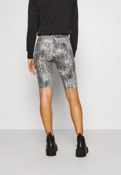 Budget ⭐ Karl Kani SMALL SIGNATURE SNAKE CYCLING - Shorts - White, Damen ❤️ -Karl Kani Verkäufe 2a5cfee64f3f4808999ce65786bd031f