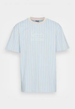 Bestpreis ⌛ Karl Kani SIGNATURE STRIPE TEE UNISEX - T-Shirt Print - Blue 😍 8 Bestpreis ⌛ Karl Kani SIGNATURE STRIPE TEE UNISEX - T-Shirt Print - Blue 😍 -Karl Kani Verkäufe 2af66fc7fa1e4dd29ee78eb2fe204b2c