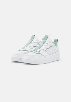 Beste Bewertungen von ✨ Karl Kani Sneaker Low - White/frosty Green, Damen ✨ -Karl Kani Verkäufe 2d0f932c9b76400aaf23d43ebea29415