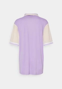 Bester Verkauf ✔️ Karl Kani VARSITY BLOCK ⚾ BASEBALL - T-Shirt Print - Purple, Damen ❤️ 18 Bester Verkauf ✔️ Karl Kani VARSITY BLOCK ⚾ BASEBALL - T-Shirt Print - Purple, Damen ❤️ -Karl Kani Verkäufe 2f38baa3fc3b4c3391422f89af55bdf4