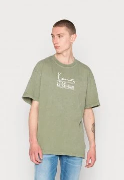 Beste Bewertungen von 🧨 Karl Kani SIGNATURE TEE UNISEX - T-Shirt Print - Military Green 🤩