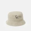Aktion 😀 Karl Kani SIGNATURE FUZZY BUCKET HAT UNISEX - Hut - Sand 👍 -Karl Kani Verkäufe 45b5c0edf6a3490298da32463bb0c512