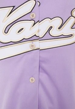 Bester Verkauf ✔️ Karl Kani VARSITY BLOCK ⚾ BASEBALL - T-Shirt Print - Purple, Damen ❤️ 19 Bester Verkauf ✔️ Karl Kani VARSITY BLOCK ⚾ BASEBALL - T-Shirt Print - Purple, Damen ❤️ -Karl Kani Verkäufe 519f7ed8d66646a6a3f450713adecf9c