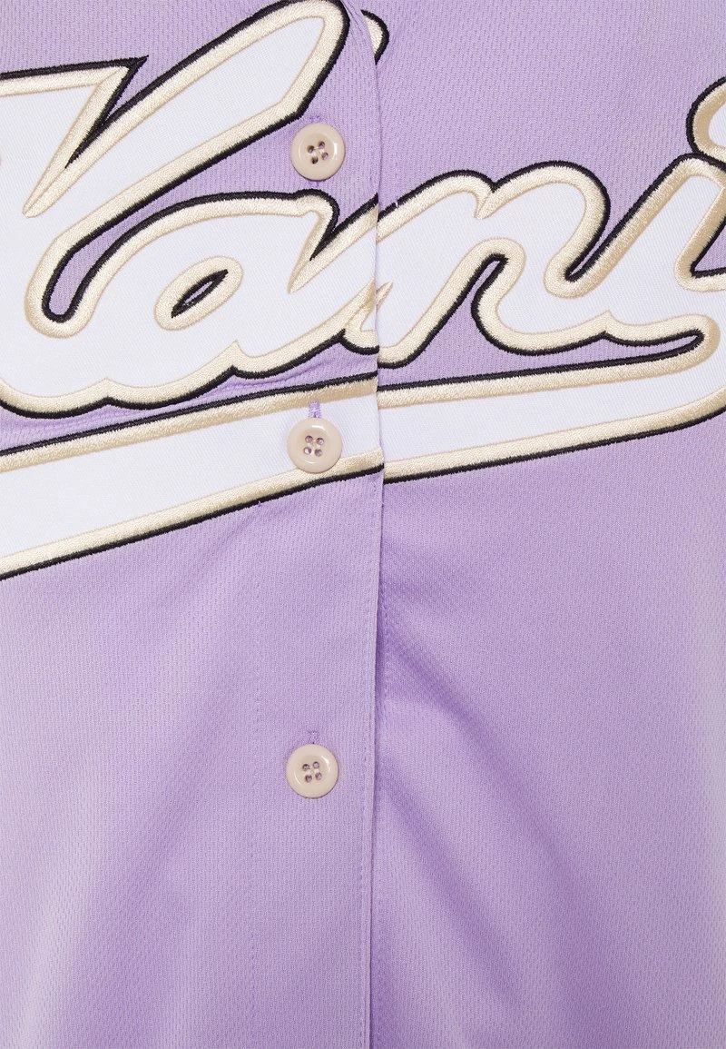 Bester Verkauf ✔️ Karl Kani VARSITY BLOCK ⚾ BASEBALL - T-Shirt Print - Purple, Damen ❤️ 10 Bester Verkauf ✔️ Karl Kani VARSITY BLOCK ⚾ BASEBALL - T-Shirt Print - Purple, Damen ❤️ – Bild 10