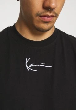 Coupon 😍 Karl Kani SMALL SIGNATURE TEE - T-Shirt Basic - Black, Herren ❤️ -Karl Kani Verkäufe 55ff3c78a4d24283abea0aa8c643b9ca