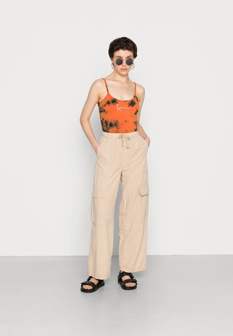 Bestpreis ✨ Karl Kani SMALL SIGNATURE TIE DYE - Top - Black, Damen 😍 2 Bestpreis ✨ Karl Kani SMALL SIGNATURE TIE DYE - Top - Black, Damen 😍 – Bild 2