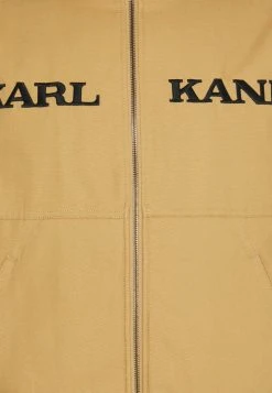 Rabatt 🔔 Karl Kani RETRO HOODED JACKET UNISEX - Kunstlederjacke - Sand ✔️ -Karl Kani Verkäufe 6629175bcc5c4903baf28a24dea6d303