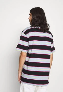 Beste Bewertungen von 👏 Karl Kani ORIGINALS STRIPE TEE UNISEX - T-Shirt Print - Light Blue 💯 -Karl Kani Verkäufe 66d6fa11f58f49358c28fc457cc595c2