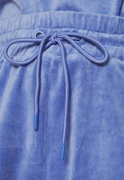 Angebote 🌟 Karl Kani SIGNATURE - Shorts - Blue, Damen 🎁 -Karl Kani Verkäufe 6e538ba34f814e4b96e82a2cc070e2e3