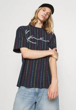 Am billigsten 👏 Karl Kani UNISEX SIGNATURE LOGO PINSTRIPE TEE - T-Shirt Print - Navy 😍 -Karl Kani Verkäufe 6f9b912309e44a499b57eb385021342e