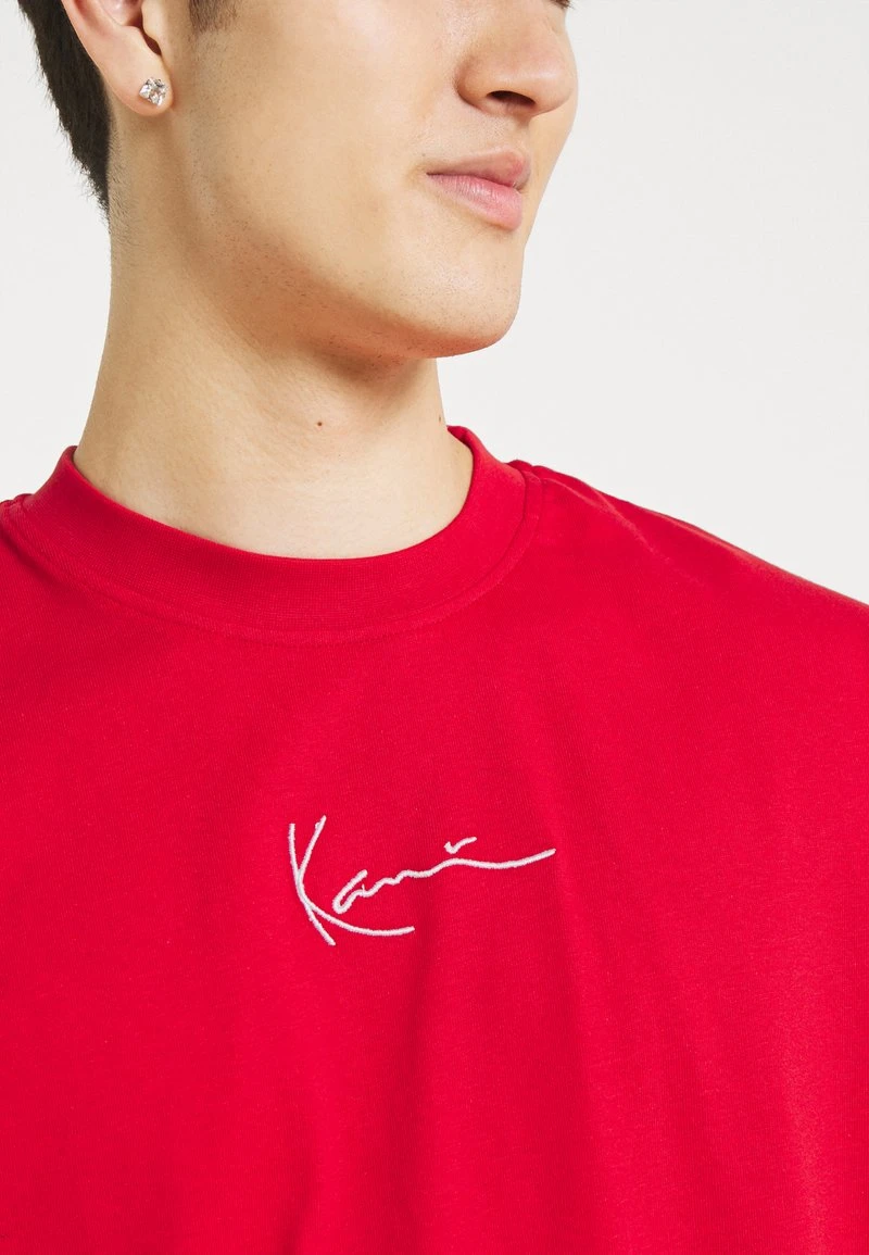 Coupon ⭐ Karl Kani SMALL SIGNATURE TEE UNISEX - T-Shirt Basic - Red 🎁 5 Coupon ⭐ Karl Kani SMALL SIGNATURE TEE UNISEX - T-Shirt Basic - Red 🎁 – Bild 5