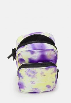 Großhandel ❤️ Karl Kani SIGNATURE TIE DYE MESSENGER - Umhängetasche - Lilac/yellow, Herren 👍 6 Großhandel ❤️ Karl Kani SIGNATURE TIE DYE MESSENGER - Umhängetasche - Lilac/yellow, Herren 👍 -Karl Kani Verkäufe 77ef48d84b604143b87912f674343e3a