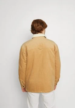 Auslauf ✔️ Karl Kani CHEST SIGNATURE ✨ SHIRT JACKET UNISEX - Übergangsjacke - Sand ⭐ -Karl Kani Verkäufe 78ee2b8902064eac900613af51b7029f