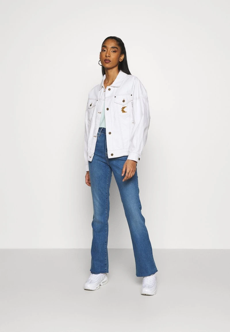 Rabatt ⭐ Karl Kani 💯 Jeansjacke - White, Damen 🔔 2 Rabatt ⭐ Karl Kani 💯 Jeansjacke - White, Damen 🔔 – Bild 2