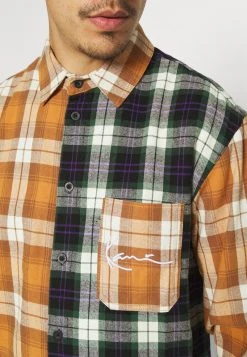 Budget 🛒 Karl Kani SMALL SIGNATURE BLOCK UNISEX - Hemd - Black ✔️ 13 Budget 🛒 Karl Kani SMALL SIGNATURE BLOCK UNISEX - Hemd - Black ✔️ -Karl Kani Verkäufe 7d5921e15c4c478984e5acfd012872d7