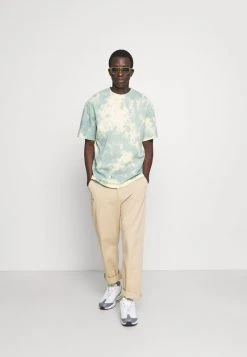 Besorgen 🌟 Karl Kani SIGNATURE TIE DYE TEE UNISEX - T-Shirt Print - Light Yellow 💯 -Karl Kani Verkäufe 96847691001c42abafd4eb02f12923f2