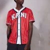 Rabatt 🧨 Karl Kani SERIF ⚾ BASEBALL SHIRT - Hemd - Red, Herren ⭐ -Karl Kani Verkäufe 9f4f6941258c4faa95e11d43f1ff1ffb