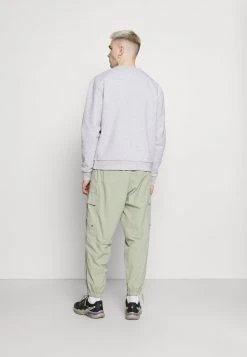 Großhandel ⭐ Karl Kani RETRO CREW - Sweatshirt - Grey, Herren ⌛ -Karl Kani Verkäufe aa3af91785af4166846ecd72af5267af