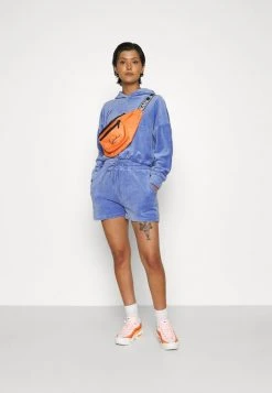 Blitzangebot 🤩 Karl Kani SIGNATURE CROP NICKI HOODIE - Sweatshirt - Blue, Damen ⭐ 12 Blitzangebot 🤩 Karl Kani SIGNATURE CROP NICKI HOODIE - Sweatshirt - Blue, Damen ⭐ -Karl Kani Verkäufe abcfdbfa7c7f491aac1bb3fe01bfe68c