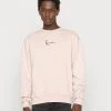 Angebote 😀 Karl Kani UNISEX SMALL SIGNATURE WASHED CREW UNISEX - Sweatshirt - Rose 👍 -Karl Kani Verkäufe b17a22796fb44715b8a73dd1cac10dd1