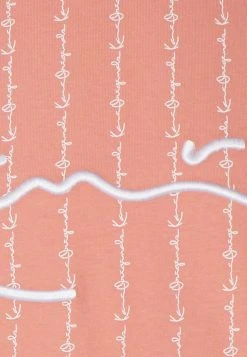 Neu 🛒 Karl Kani SIGNATURE LOGO PINSTRIPE TEE UNISEX - T-Shirt Print - Rose ✔️ -Karl Kani Verkäufe bb19f787ea1a42ca8abeb43d82e8a879