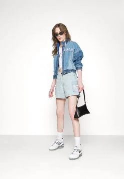 Rabatt 🔥 Karl Kani RETRO BLOCK JACKET - Jeansjacke - Blue, Damen 😉 -Karl Kani Verkäufe bc4a1facbc8c4960b110d77ec0d7b947