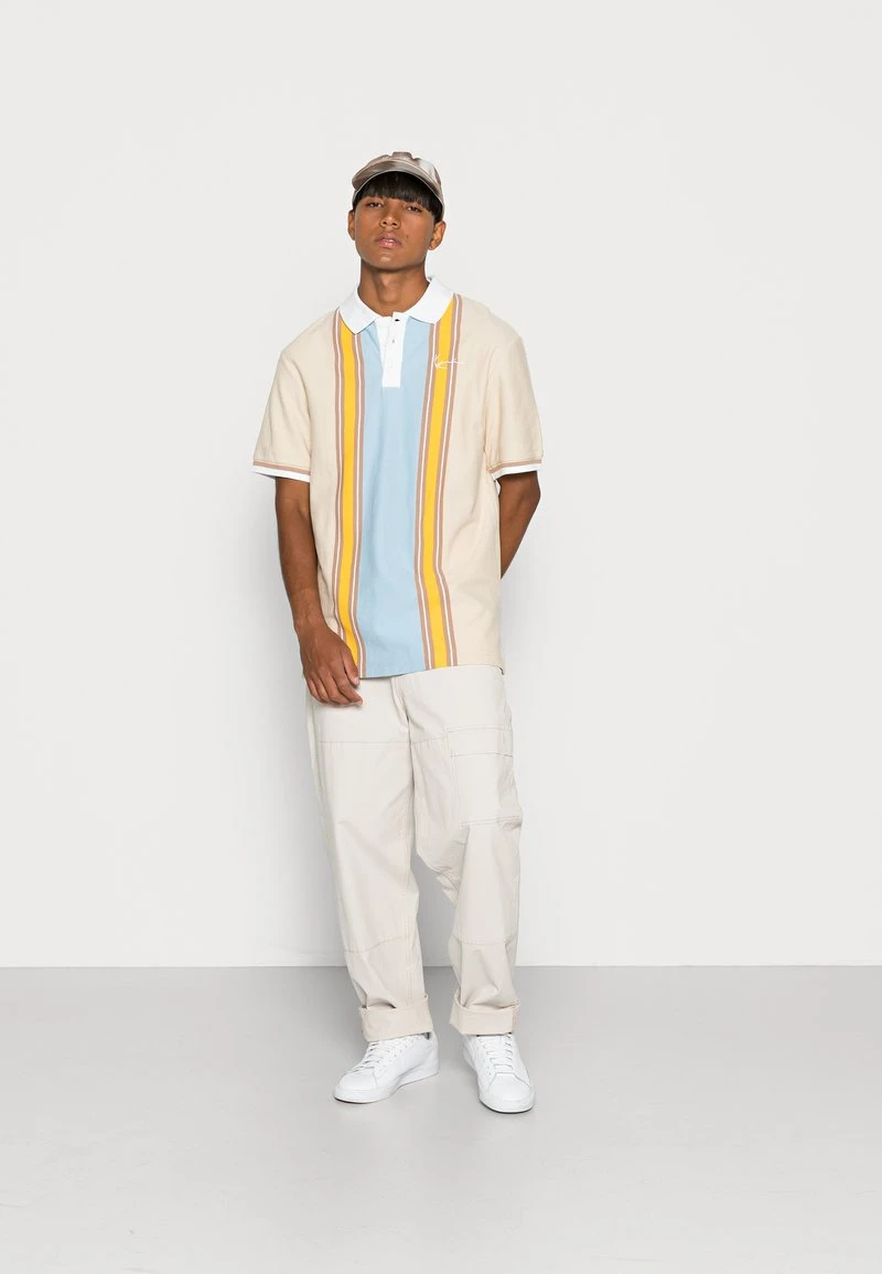 Brandneu 🛒 Karl Kani CHEST SIGNATURE STRIPE TEE UNISEX - Poloshirt - Cream ⌛ 2 Brandneu 🛒 Karl Kani CHEST SIGNATURE STRIPE TEE UNISEX - Poloshirt - Cream ⌛ – Bild 2