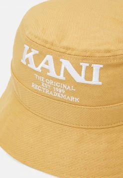 Angebote 🎉 Karl Kani SIGNATURE BUCKET HAT UNISEX - Hut - Sand 🧨 -Karl Kani Verkäufe d94a178d5edc480dba6b81087a82422a