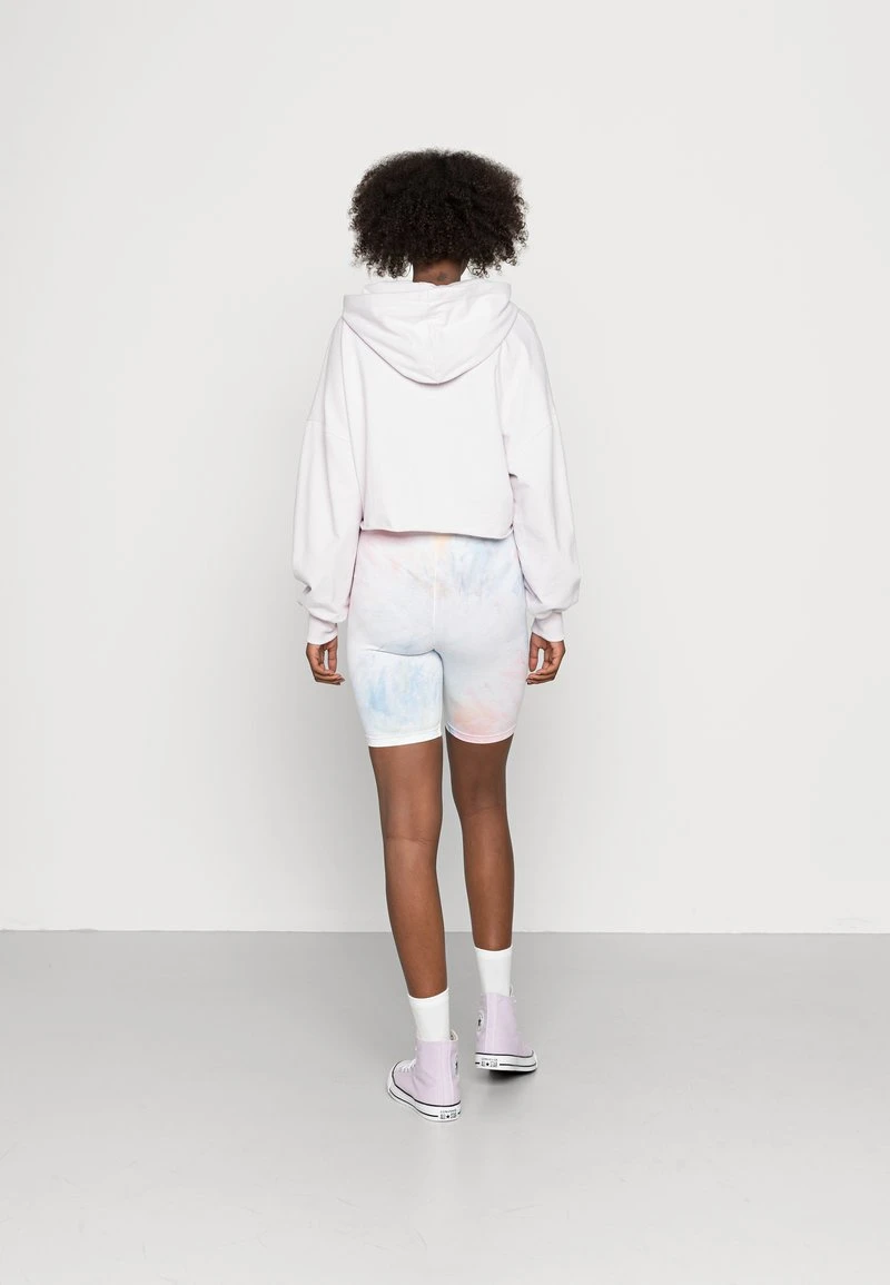 Bestes Angebot 😍 Karl Kani SIGNATURE TIE DYE CYCLING - Shorts - Multicolor, Damen 🔥 3 Bestes Angebot 😍 Karl Kani SIGNATURE TIE DYE CYCLING - Shorts - Multicolor, Damen 🔥 – Bild 3