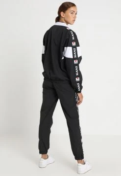 Großhandel 🎁 Karl Kani TAPE - Leichte Jacke - Black/white, Damen ✨ 7 Großhandel 🎁 Karl Kani TAPE - Leichte Jacke - Black/white, Damen ✨ -Karl Kani Verkäufe e7bd5a2dd1cc4a5e92fc0382745e3965