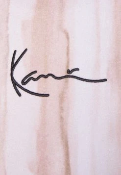 Bestes Angebot 👍 Karl Kani SMALL SIGNATURE HOODIE UNISEX - Kapuzenpullover - Light Sand 👏 5 Bestes Angebot 👍 Karl Kani SMALL SIGNATURE HOODIE UNISEX - Kapuzenpullover - Light Sand 👏 -Karl Kani Verkäufe e7cfa001e8594d9e84acc51f078333cd