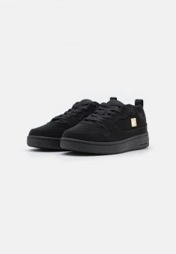 Billig 🛒 Karl Kani KANI 89 BOX PRM - Sneaker Low - Black/gold, Herren 😀 -Karl Kani Verkäufe e833cf1201084214bf3e06f57f465ddc