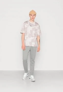 Brandneu 🎁 Karl Kani SMALL SIGNATURE TEE LIGHT UNISEX - T-Shirt Print - Sand 😉 6 Brandneu 🎁 Karl Kani SMALL SIGNATURE TEE LIGHT UNISEX - T-Shirt Print - Sand 😉 -Karl Kani Verkäufe ea69d865002f4021b36eb89d8b3beffa