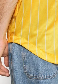 Aktion ⌛ Karl Kani COLLEGE BLOCK PINSTRIPE ⚾ BASEBALL - T-Shirt Print - Yellow, Herren 🌟 -Karl Kani Verkäufe eaef4033625741e4baeb3accf47243a8