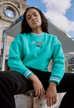 Am billigsten ❤️ Karl Kani RETRO COLLEGE CREW - Sweatshirt - Dark Mint, Damen 🤩 -Karl Kani Verkäufe f58ff2be54804fa2806bc5b16c23caee