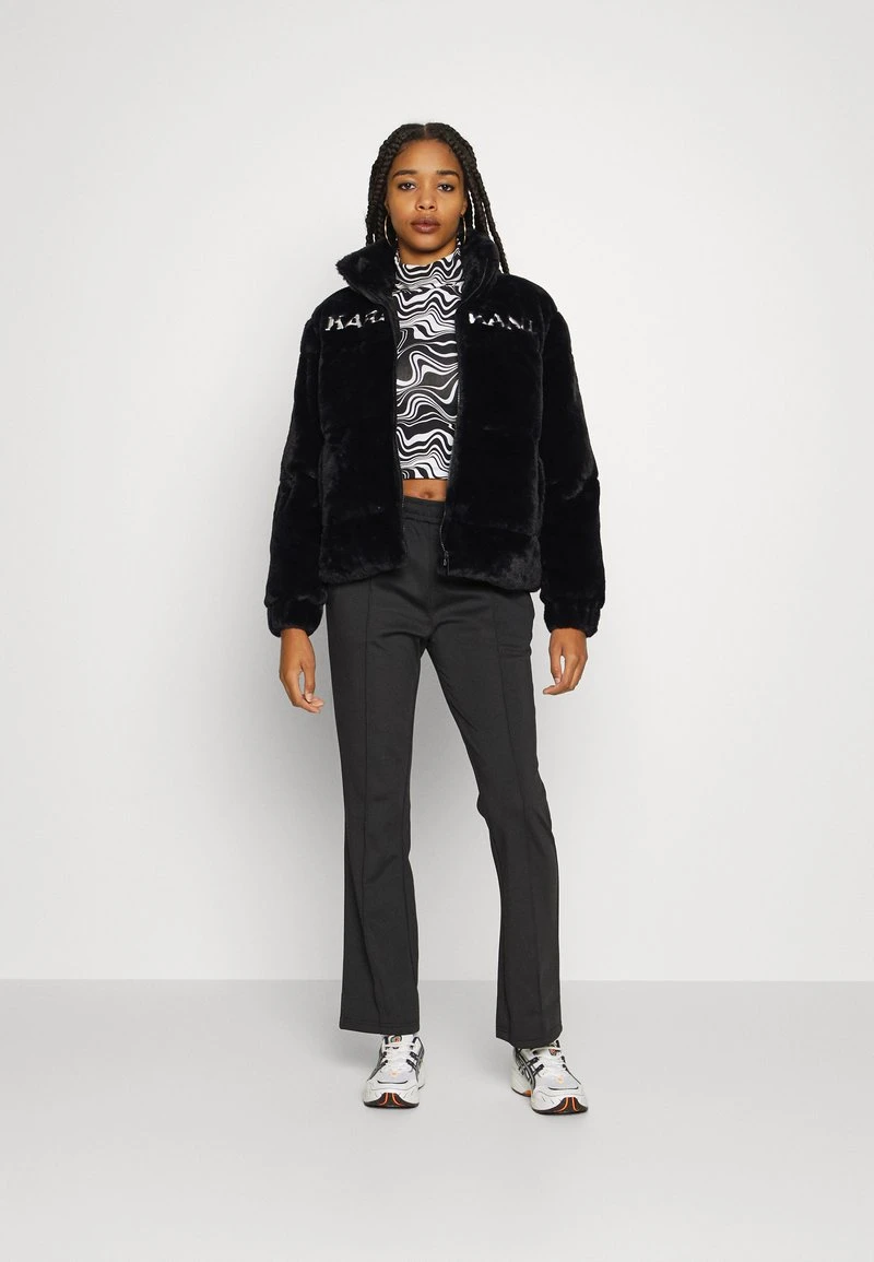 Rabatt 🤩 Karl Kani RETRO PUFFER JACKET - Winterjacke - Black, Damen 👏 2 Rabatt 🤩 Karl Kani RETRO PUFFER JACKET - Winterjacke - Black, Damen 👏 – Bild 2