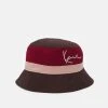 Top 10 ⌛ Karl Kani SIGNATURE BLOCK BUCKET HAT UNISEX - Hut - Rose 🤩 -Karl Kani Verkäufe f835addce5bb4ce1af09d20a578abf64