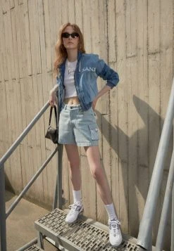 Auslauf ⭐ Karl Kani Shorts - Blue, Damen ⭐ -Karl Kani Verkäufe fa6ab7f182b446269edfc4b8a630645a