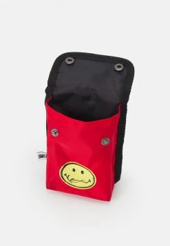 Billig ✨ Karl Kani SIGNATURE SMALL POUCH BAG UNISEX - Umhängetasche - Multicolor 🎁 -Karl Kani Verkäufe fd01fbac9aea48a3b9604187dfbbaf50